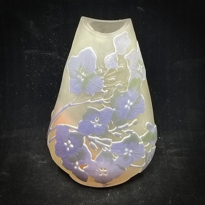 Galle Cameo Art Glass Vase - Glen Manor Galleries 