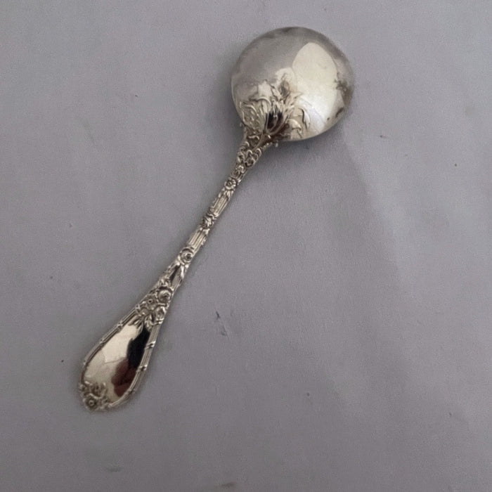 Set of 5 Sterling Silver Durgin Dauphin Cream Soup Spoons